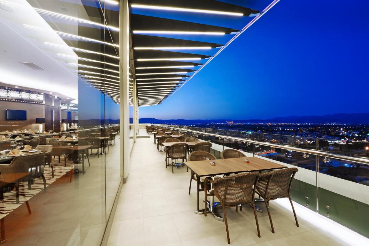 Crowne Plaza Bursa Convention Center & Thermal Spa By Ihg Εξωτερικό φωτογραφία The 360° Sky Lounge