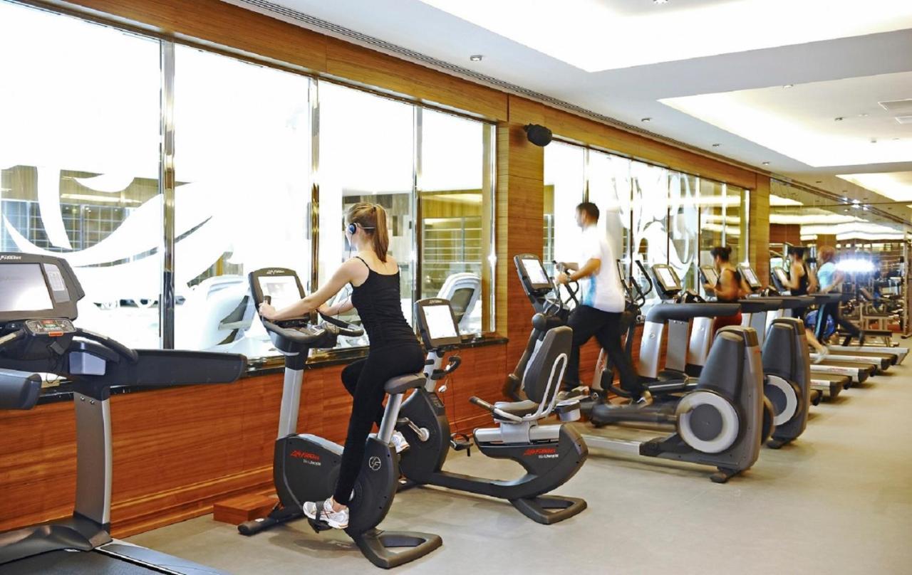 Crowne Plaza Bursa Convention Center & Thermal Spa By Ihg Εξωτερικό φωτογραφία A gym in a hotel