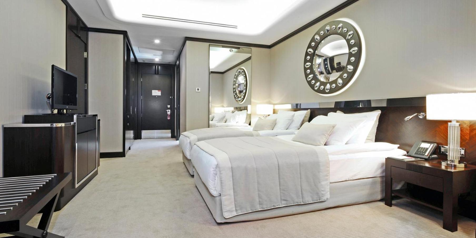 Crowne Plaza Bursa Convention Center & Thermal Spa By Ihg Εξωτερικό φωτογραφία A room at the hotel