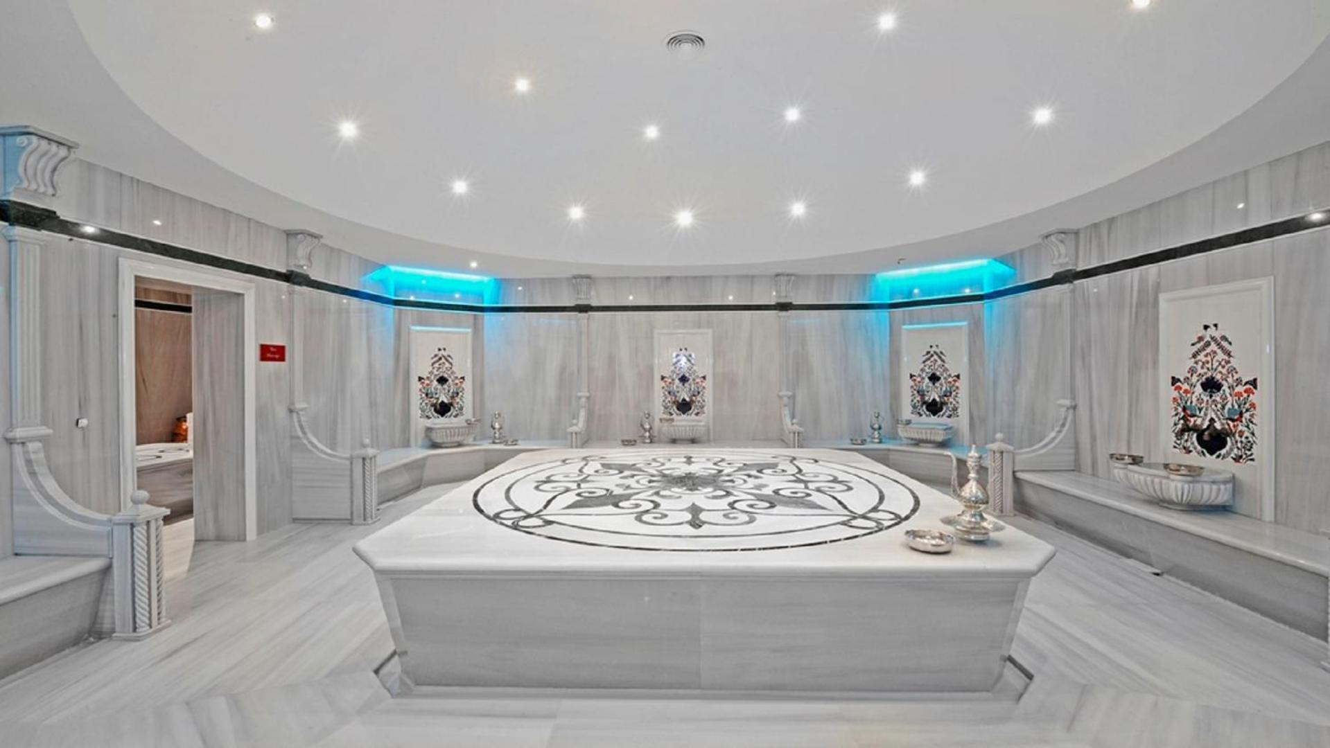 Crowne Plaza Bursa Convention Center & Thermal Spa By Ihg Εξωτερικό φωτογραφία Turkish bath